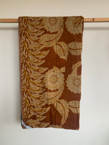 Sana Medium Vintage Kantha #011