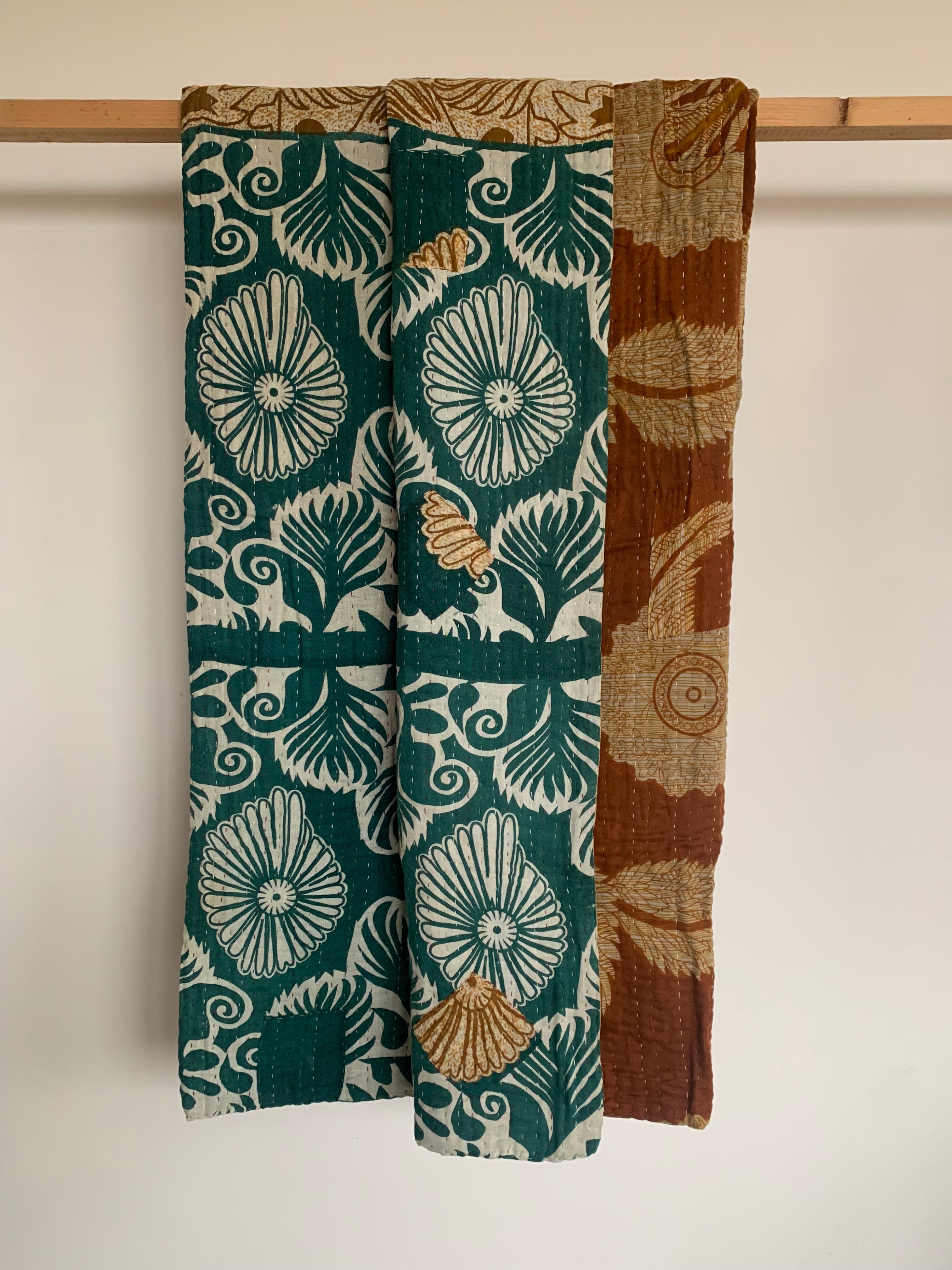 Sana Medium Vintage Kantha #011