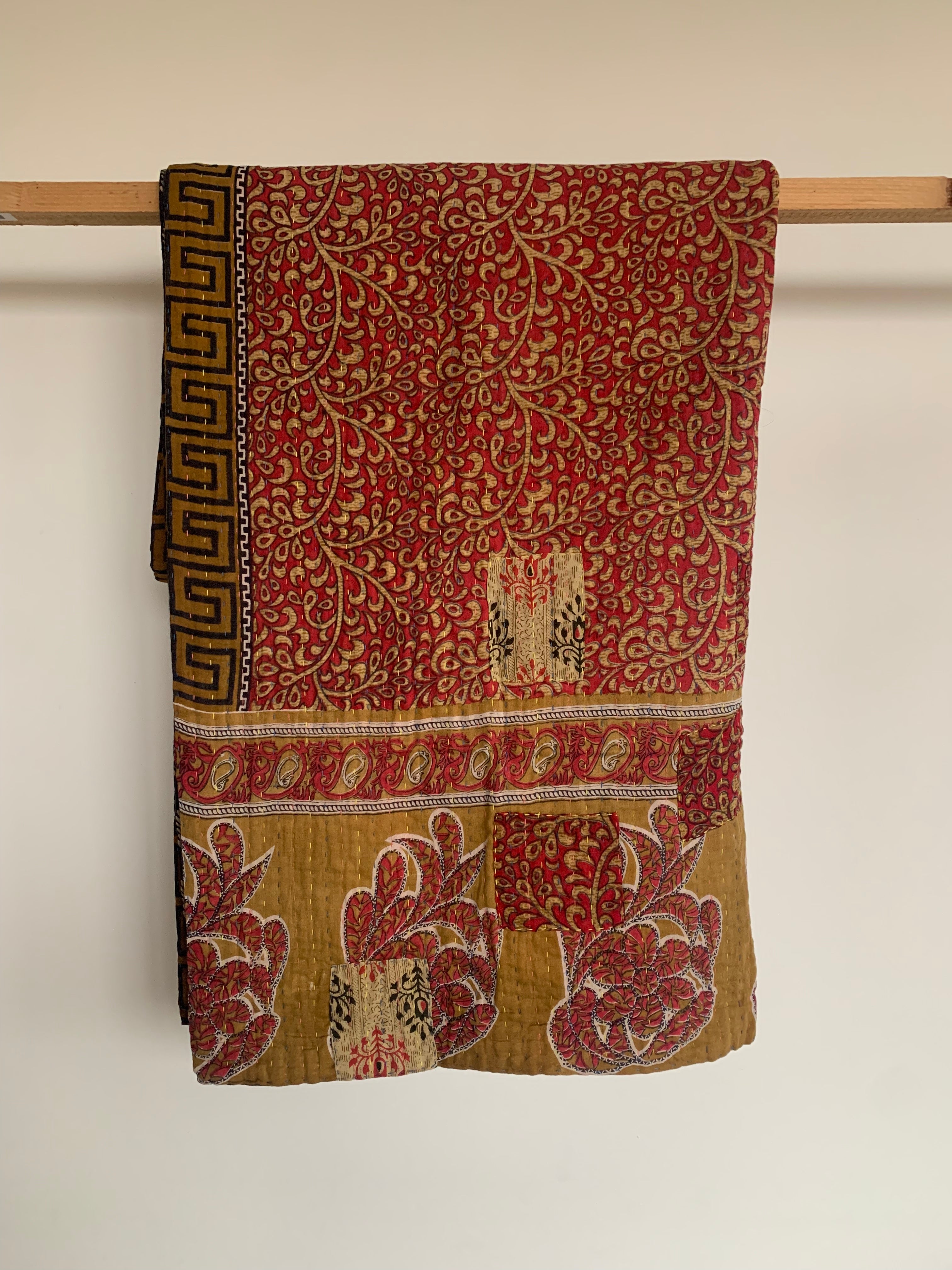 Sonali Medium Vintage Kantha #014