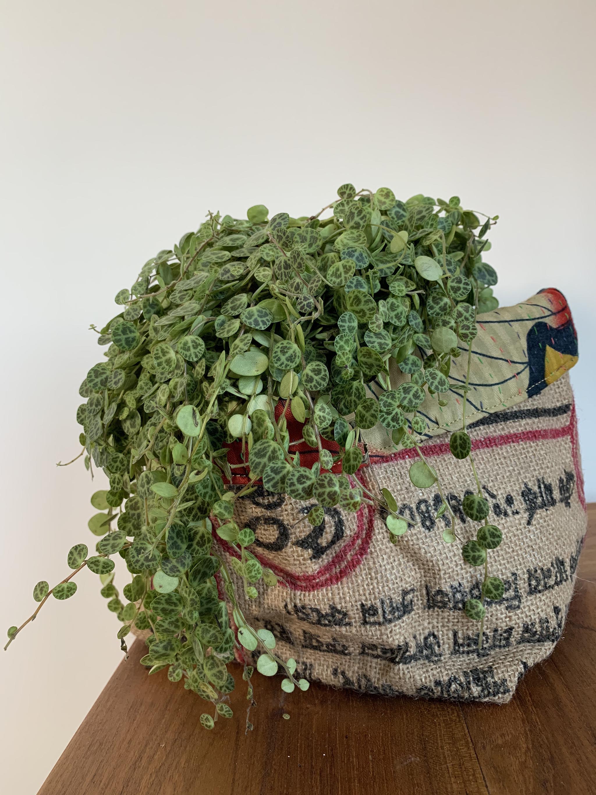 Vintage Kantha Jute Basket - Red
