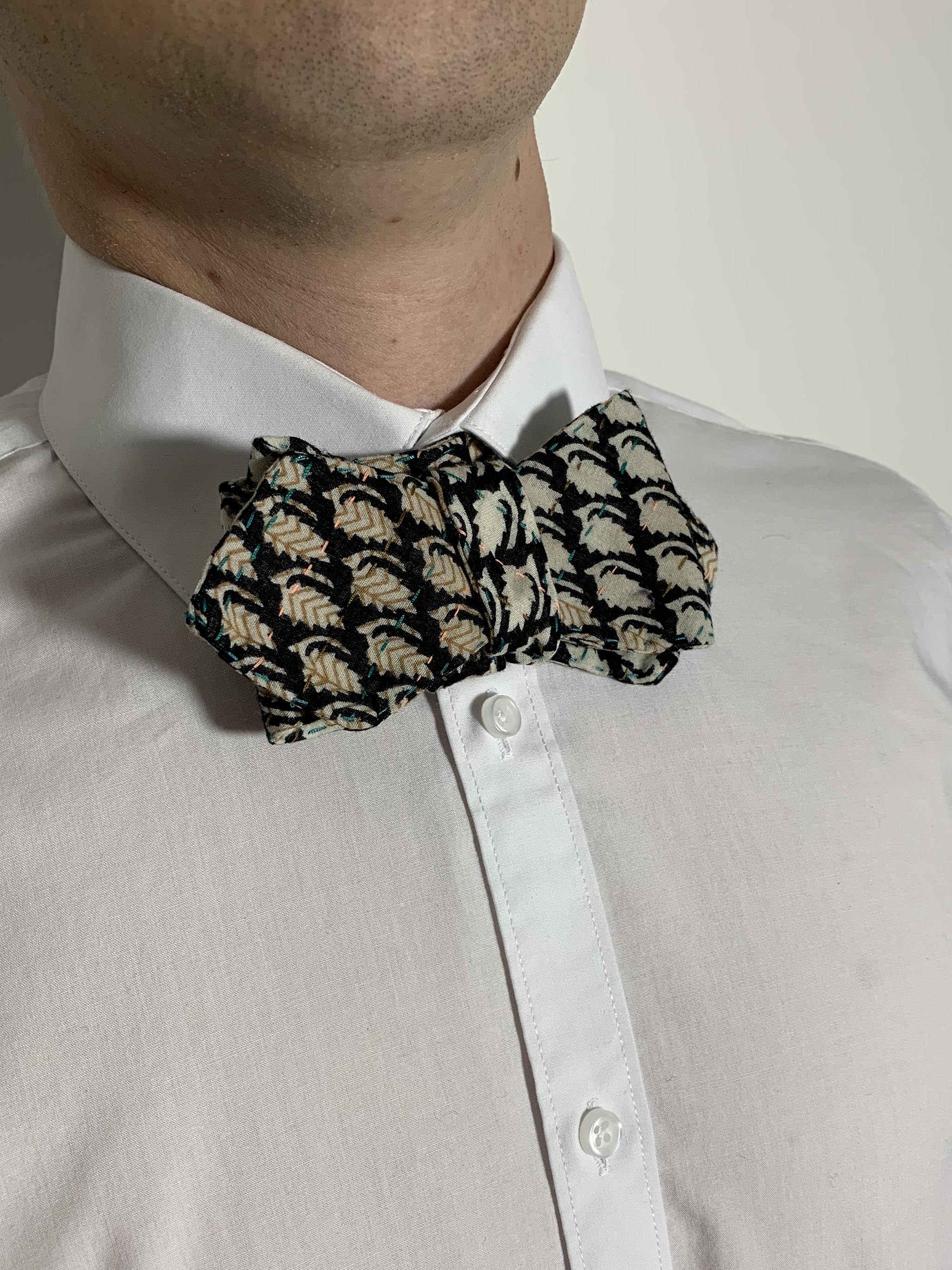 Vintage Bow Tie #002