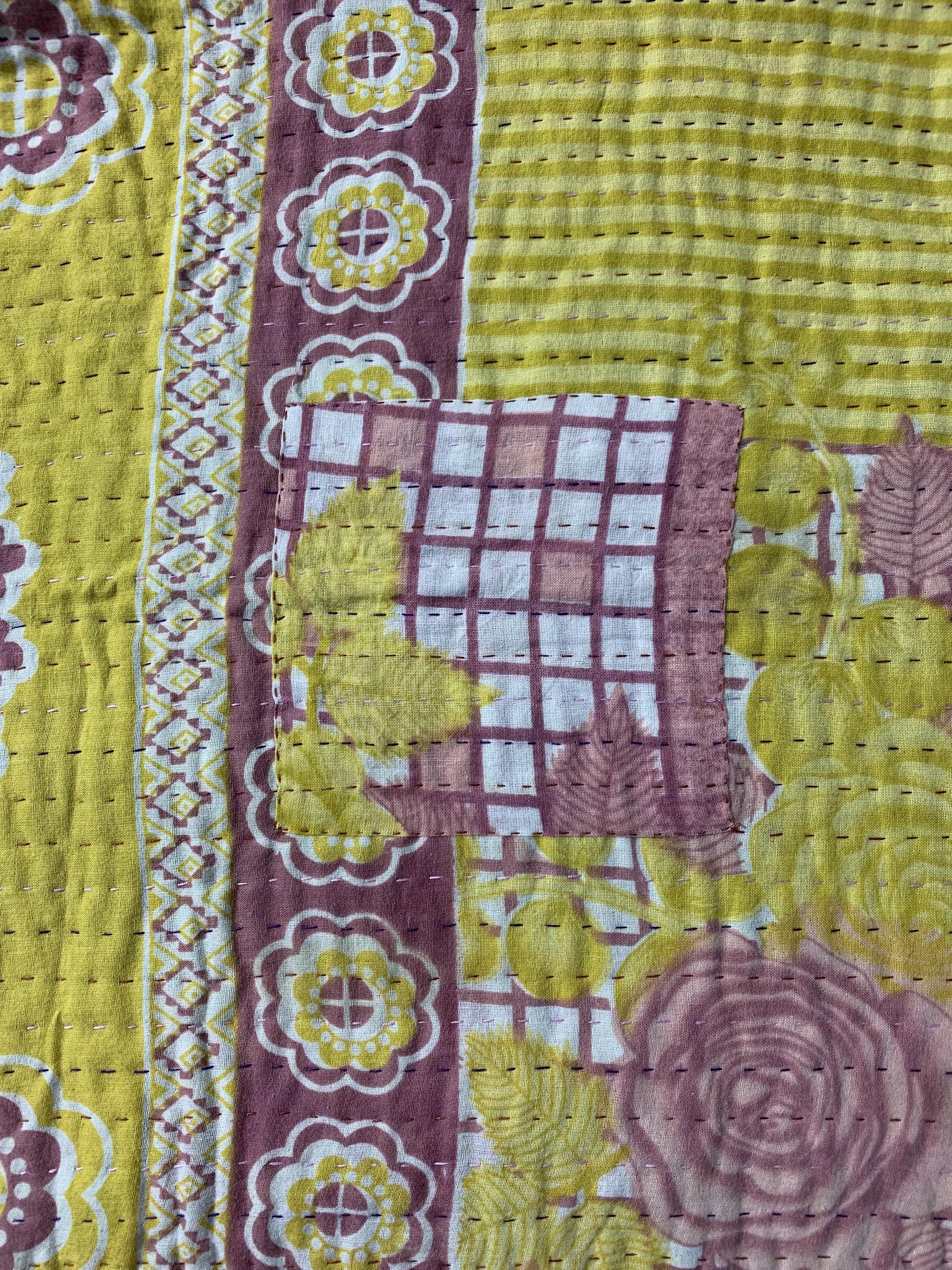 Rabi's Small Vintage Kantha #013